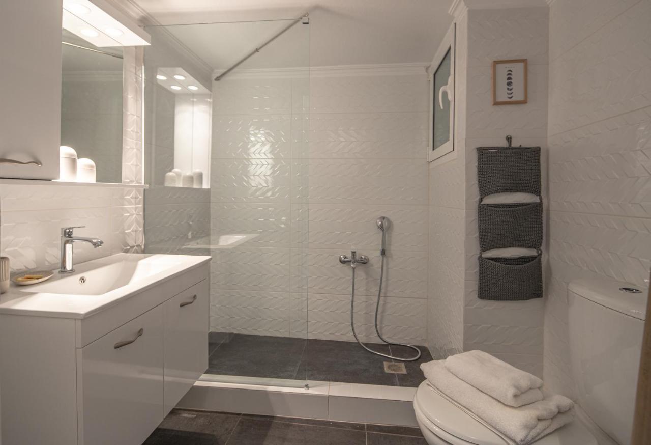 Plato - Acropolis Residence Apartment Athena Bagian luar foto